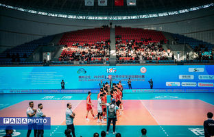 لیگ برتر والیبال مردان به تعویق افتاد