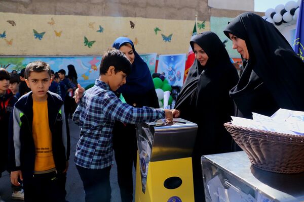 جشن عاطفه‌ها، جشن شکوفه زدن درختان احساس و مهربانی 