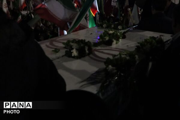 تشییع پیکر دو شهید والامقام در نیشابور 