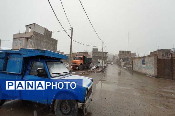 بارش باران و برف الهی در نوروز ۱۴۰۴ در شهر زیبای بار 