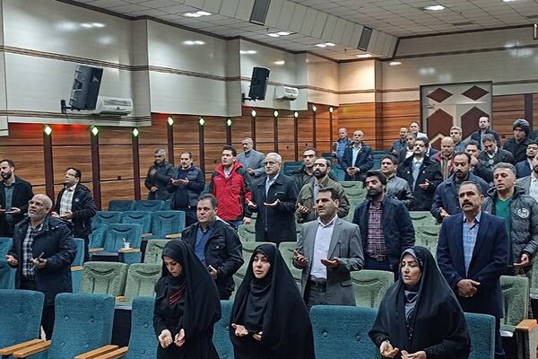 همایش پدران به‌مناسبت ولادت حضرت علی (ع) در سالن فدک ناحیه 2 شهرری 