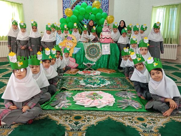 جشن قرآن در دبستان دخترانه نرجس یک 