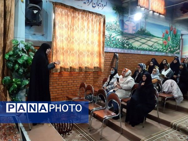دومین نشست صمیمانه رابطین کانون‌های فرهنگی ناحیه ۲