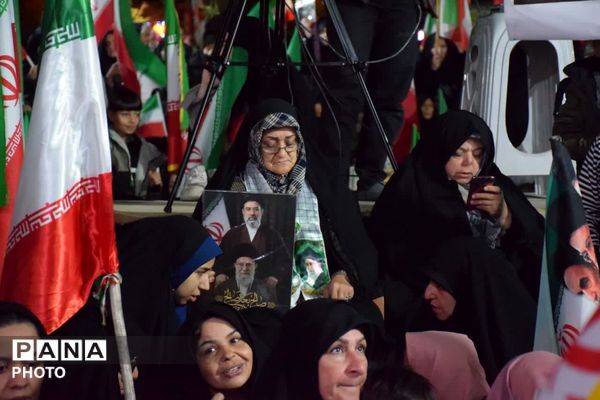 تجمعات شبانه در نجف آباد
