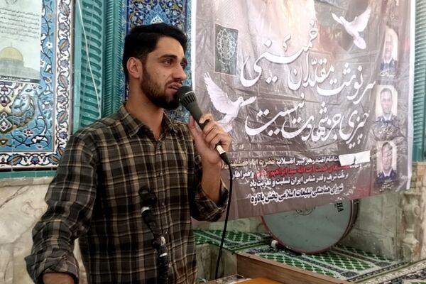 نماز جمعه پاتاوه ؛ میعادگاه عبادت و سیاست