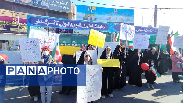 راهپیمایی ۲۲ بهمن در خراسان جنوبی 