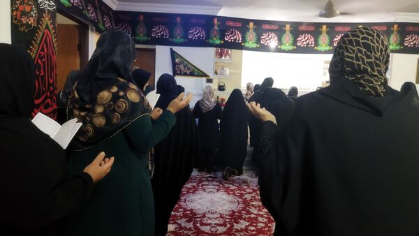 بر پایی روضه خانگی در قائمشهر