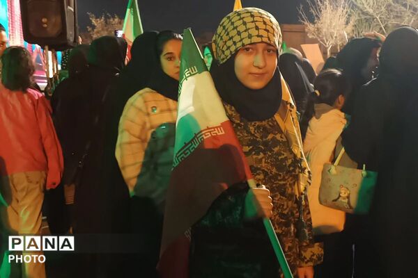 هجدهمین‌ شب اجتماع سراسری مردم شهرستان قرچک