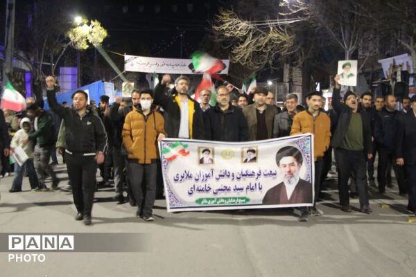 اجتماع مردم ملایر و تجدید بیعت با آرمان‌های انقلاب