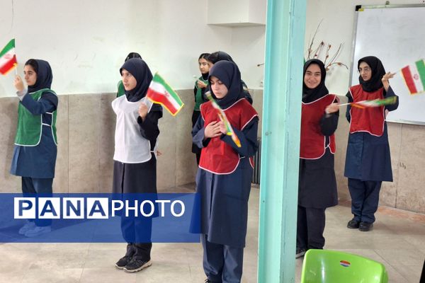 جشنواره ایرانمون در دبیرستان خدیجه کبری (س) پردیس