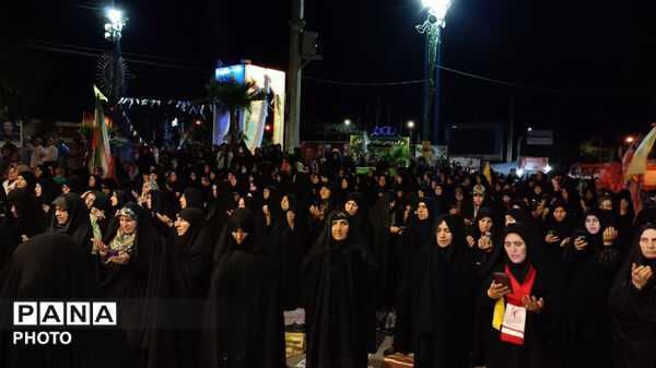 نود و هفت شب حضور حماسی و با شکوه مردم کوهدشت، در میدان امام خمینی(ره)