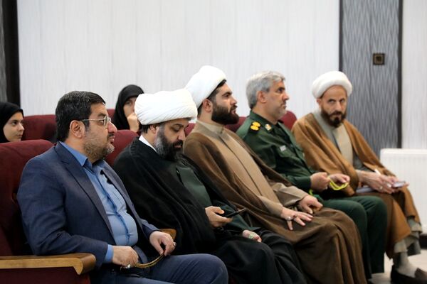 اعزام دانش‌آموزان منطقه کهریزک به اردوی راهیان نور