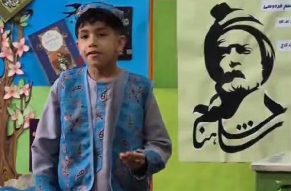 دورهمی‌ شاهنامه خوانان کوچک و بزرگ در کانون فرهنگی هنری شماره یک کرج 