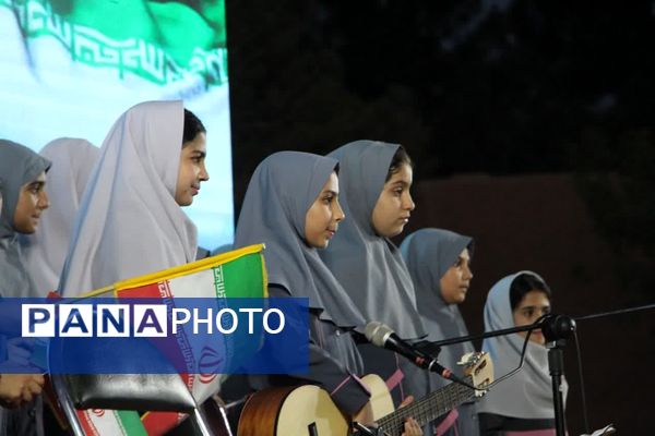 برگزاری جشنواره «شش گام تا شکوفایی» در یزد