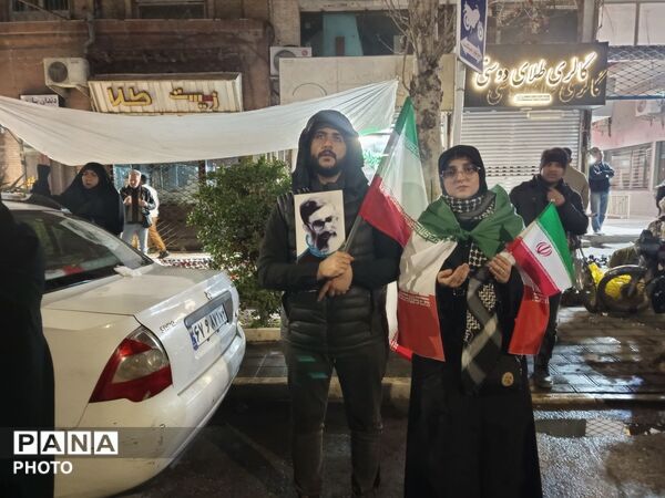 حضور گسترده و پرشور مردم انقلابی نیشابور در مراسم شهادت رهبر شهید