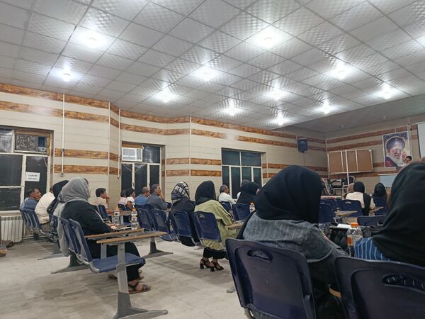 دومین کارگاه روانشناسی برای تربیت نسل فردا در حاجی‌آباد