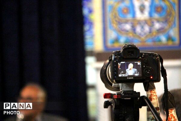 محفل شعر امین با شاعران استان یزد
