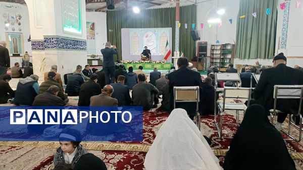  محفل انس با قرآن در امامزاده سید محمد (ع) کاشمر