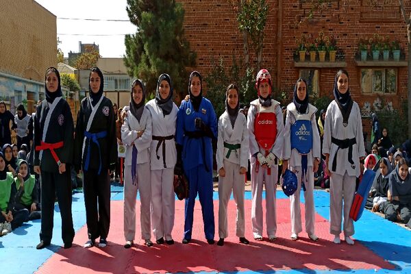 المپیاد ورزشی در دبیرستان ۱۳ آبان مشهد