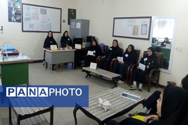 اجرای طرح مدام در دبیرستان عفت شهرستان پارس آباد 