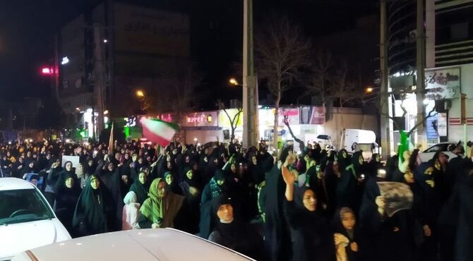 هرکس باید موشک خود را بزند