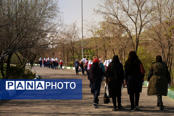 همایش پیاده‌روی «دختر قوی، مادر قوی و ایران قوی»