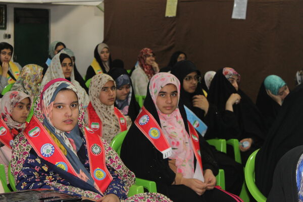 اعتکاف سازمان دانش آموزی دختران کرمان