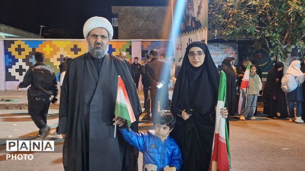 راه مردم ایران تا ابد حسینی خواهد ماند