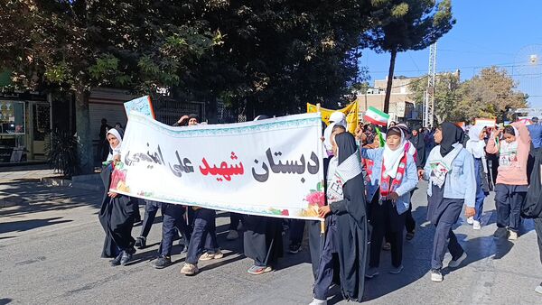 راهپیمایی ۱۳ آبان و روز دانش آموز در نیشابور 