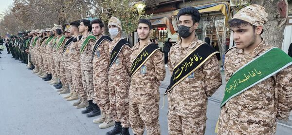 وداعی غم‌انگیز با شهید گمنام در نورآباد