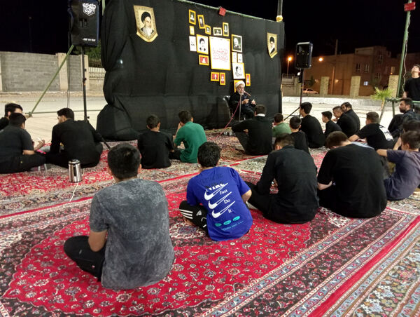 عزاداری هیات انصارالمهدی شهر جعفریه قم در یادمان شهدای گمنام 