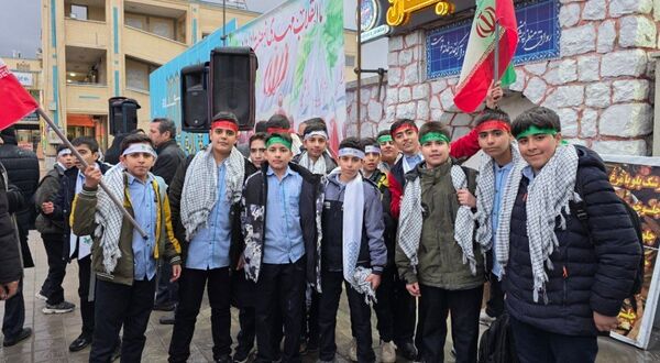 جشن نیمه شعبان در هشت نقطه از شهرکرد 