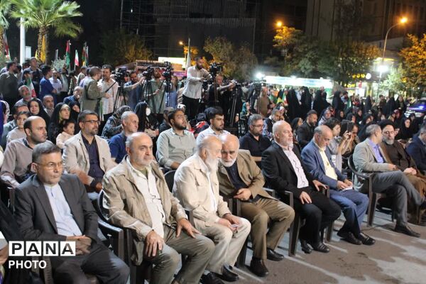 سردیس شهید «حاج رمضان» در میدان فلسطین رونمایی شد