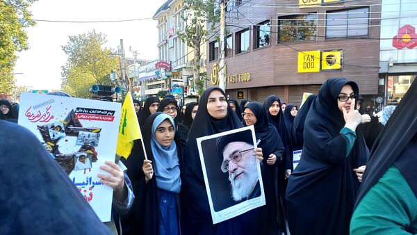 راهپیمایی ۱۳ آبان در قائمشهر
