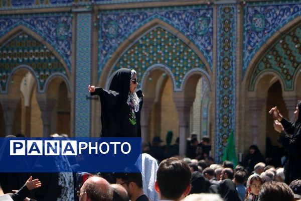 وداع با پیکر مطهر شهید حسین امیرعبدالهیان در شهرستان ری