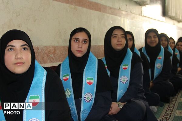 چهارشنبه‌های امام رضایی در دبیرستان بنت‌الهدی بهارستان دو