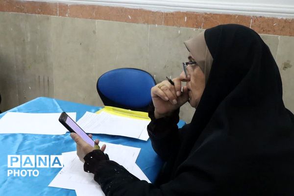 طنین چهل و چهارمین شور رقابت قرآنی در قلب‌های دانش‌آموزان قرچکی