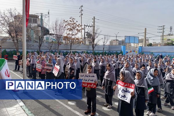 شور ۲۲ بهمن در مدارس رباط‌کریم