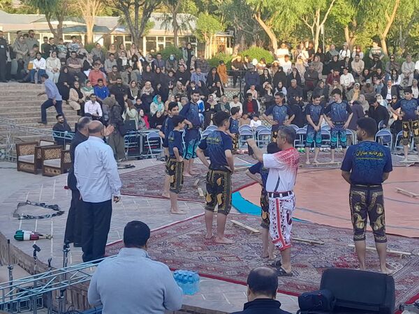 برگزاری جشنواره آیین و رونمایی از پویش‌ ملی «من میراث‌بان ایرانم» در پارک ایران کوچک کرج 