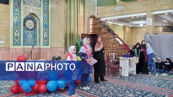 جشن باشکوهی به مناسبت ایام الله دهه  فجر در حسینیه شهر بار