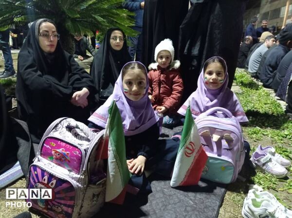 اجتماع حامیان آرمان‌های انقلاب اسلامی در گلوگاه 