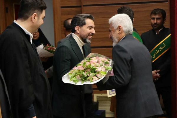 آئین تجلیل از استاد مجتبی قدبیگی قاری بین المللی برگزار گردید