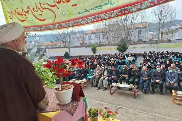 گلبانگ جشن انقلاب در املش