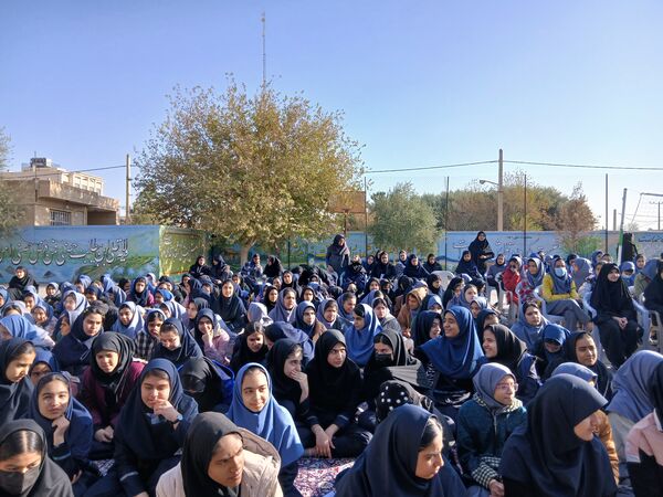 برگزاری مراسم عزاداری ایام فاطمیه در دبیرستان شهید دهقان 