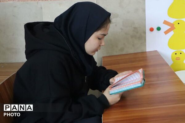 طنین چهل و چهارمین شور رقابت قرآنی در قلب‌های دانش‌آموزان قرچکی