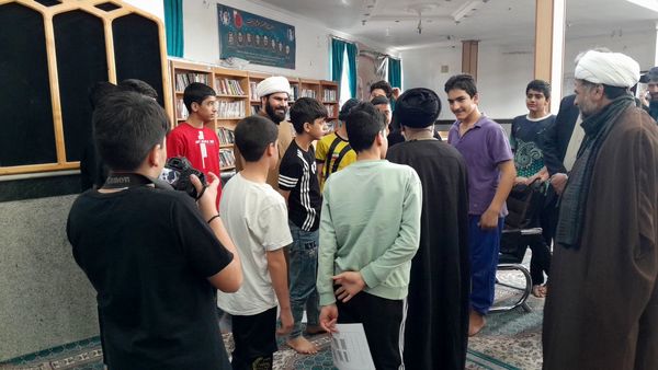 بازدید مسئولین شهرستان از اعتکاف دانش‌آموزی 