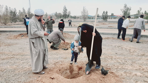 آیین گرامیداشت هفته منابع طبیعی در قم