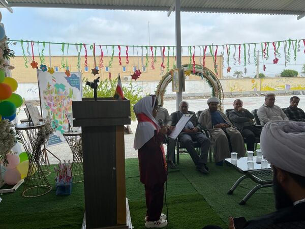 جشن شکوفه‌ها در سیریک؛ آغاز مسیر یادگیری نوآموزان