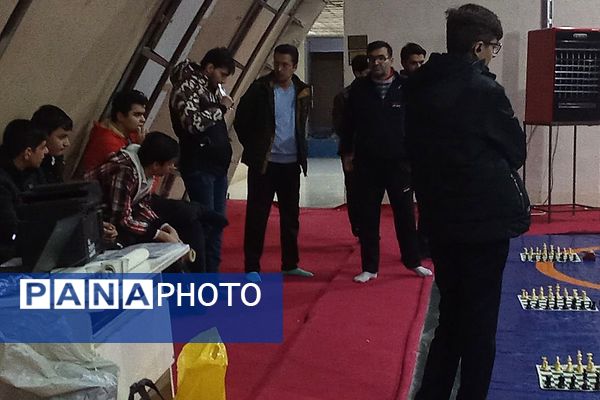 برگزاری مسابقات شطرنج دانش‌آموزی در بهارستان ۲