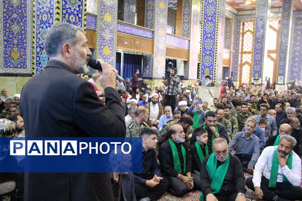 برگزاری دسته عزای روحانیون یزدی به مناسبت سالروز ارتحال امام خمینی (ره)